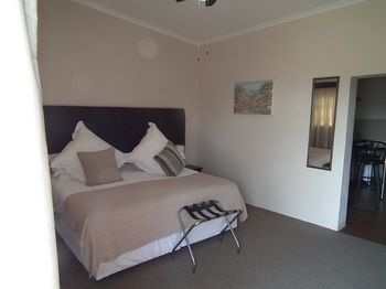 Hostal Lanseria Country Estate