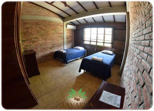 Bed & Breakfast Tavarua Hotel