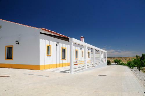 Villa Corvos E Cadavais