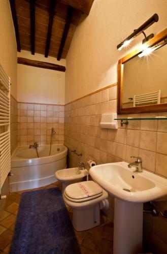 Agroturismo Podere Il Pino