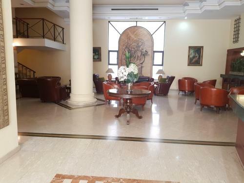 Madisson Hotel