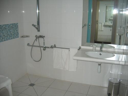 Hotel H�tel Restaurant La Bombardi�re