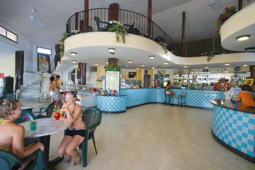 Hotel Villaggio Torre Ruffa Robinson