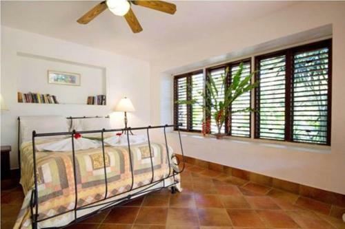 Villa The Carib House