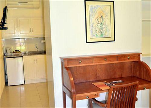 Hotel Le Moustier Suites