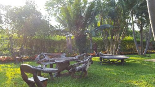 Hotel Prachuap Garden View Resort