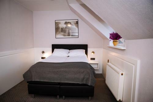 Hostal Zajazd Go??biowski