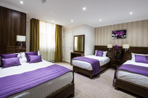 Hotel London House