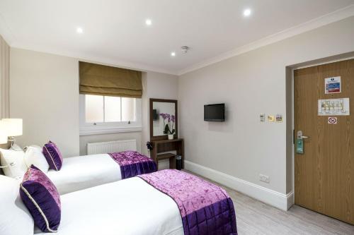 Hotel London House