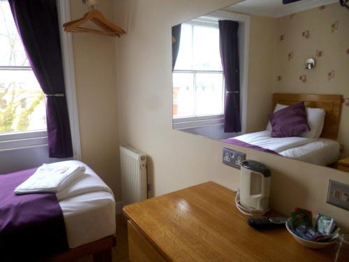 Cardiff Hotel