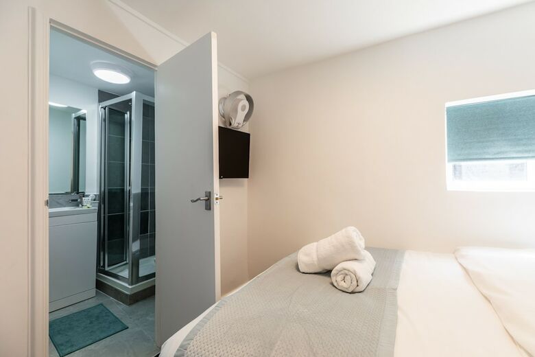 Griffin House Hotel