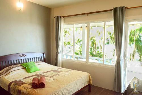 Hotel Sangjun On Beach Resort