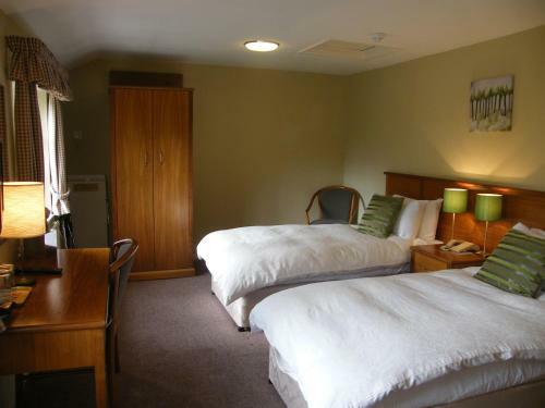 Tumbling Weir Hotel