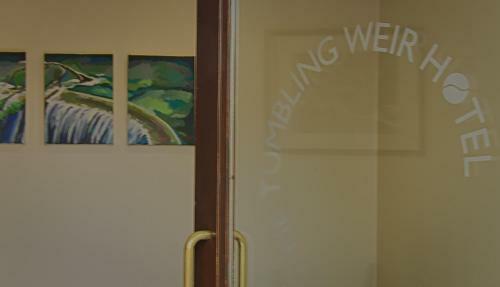 Tumbling Weir Hotel