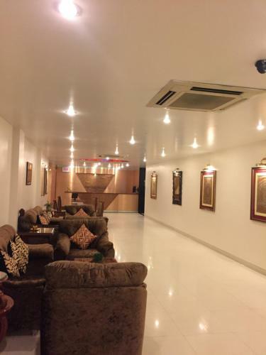 Hotel Sarthak