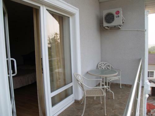 Anna Mariya Hotel