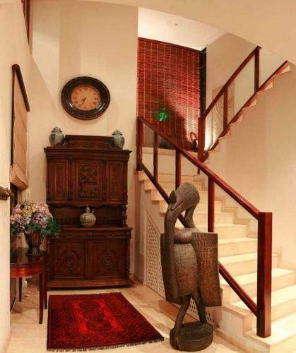Lembali Lodge Bed & Breakfast