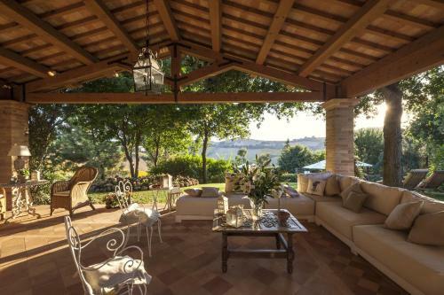 Bed & Breakfast Monterosato Country House