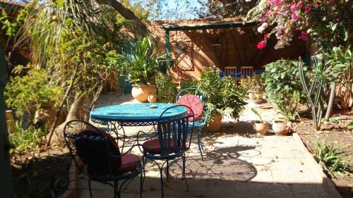 Hostal Maison Augustin Ly