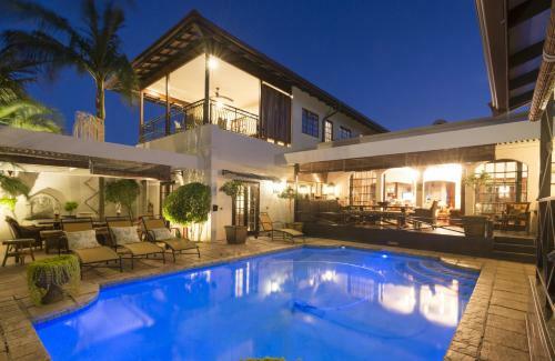 Bed & Breakfast Five Burnham Guest House