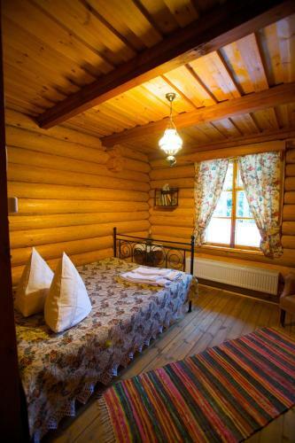 Mandrogi Hotel