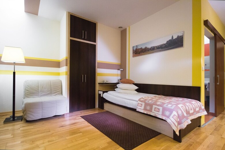 Centrum Dikul Hotel