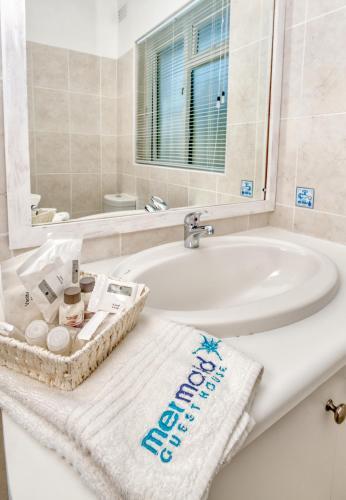 Hostal Mermaid Guest House