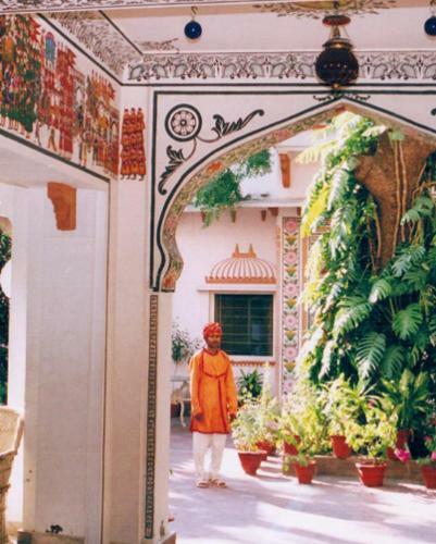 Palkiya Haveli - Heritage Hotel