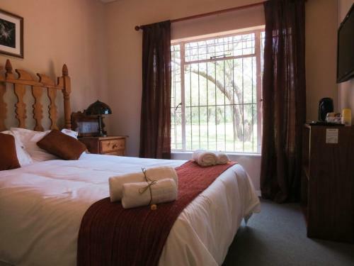 Meerkatplaats Guesthouse And B&B
