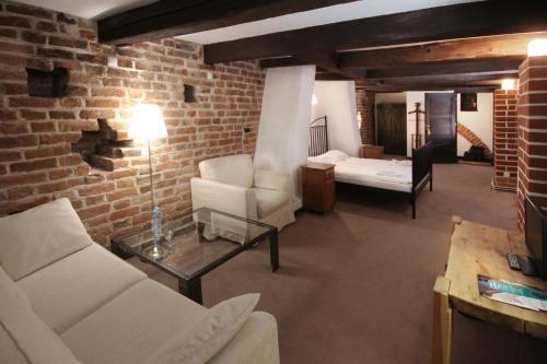 Zamek Reszel Kreativ Hotel