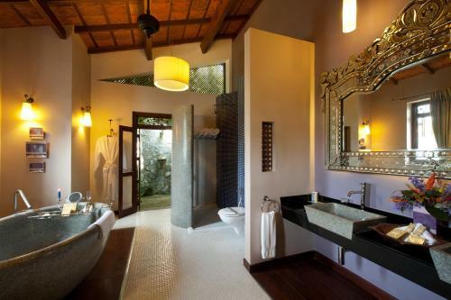 Hotel Reef Villa And Spa