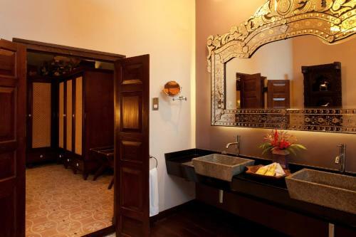 Hotel Reef Villa And Spa