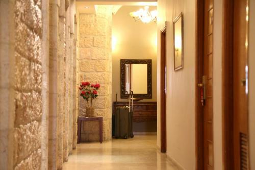 Hotel Notre Dame Center