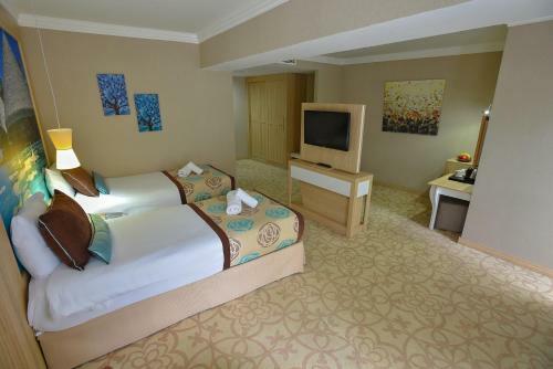 Hotel Izgrev Spa & Aquapark