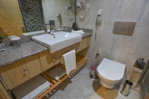 Hotel Izgrev Spa & Aquapark