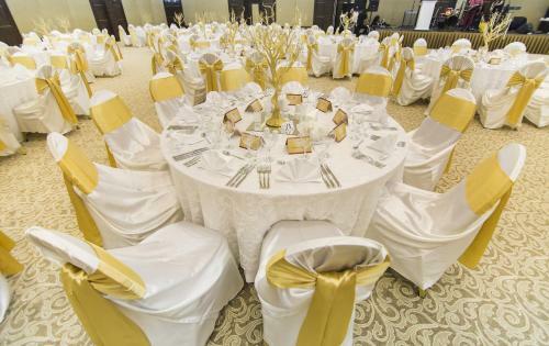 Hotel Izgrev Spa & Aquapark