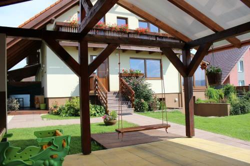 Hostal Penzion �smev