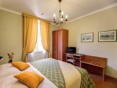 Hotel Corona