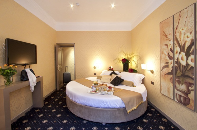 Hotel Diana Roof Garden