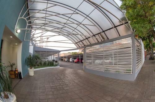 Hotel Mirage Rol�ndia
