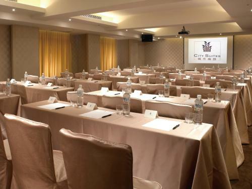 Hotel City Suites - Taoyuan Gateway
