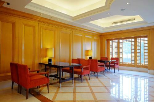 Hotel City Suites - Taoyuan Gateway