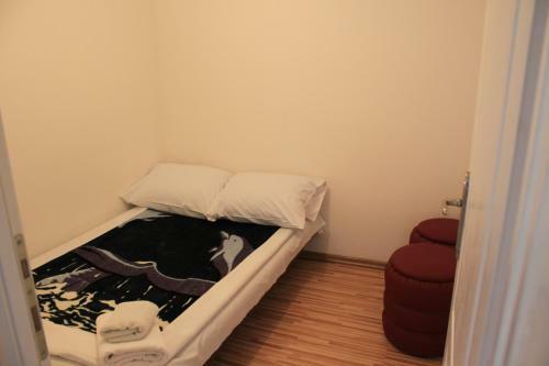 Apartamentos Pansion Nargalic