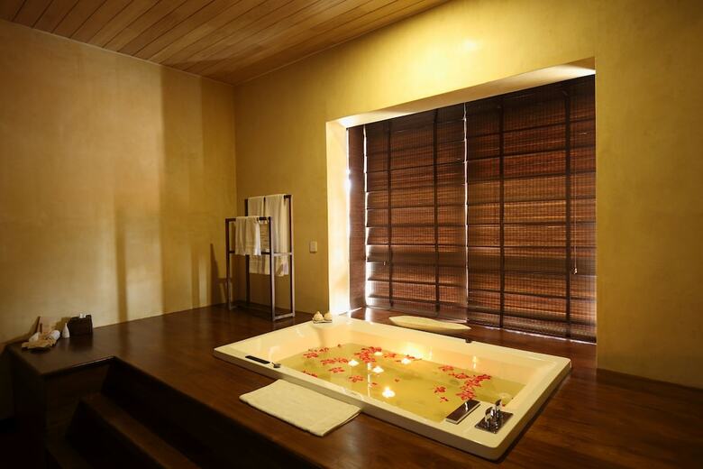 Hotel Jetwing Lagoon