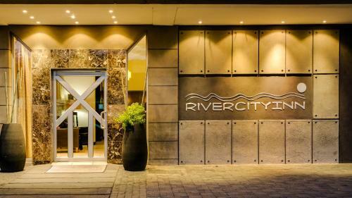Hotel River City Inn