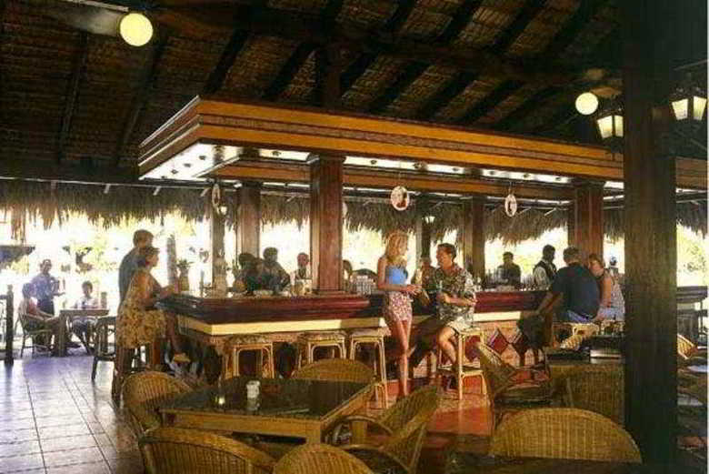 Club Hotel RIU Mambo