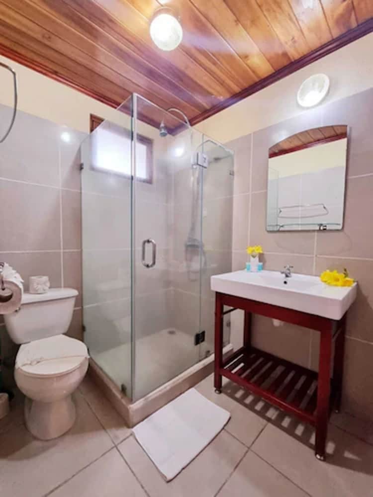 Hotel Amapola (.)
