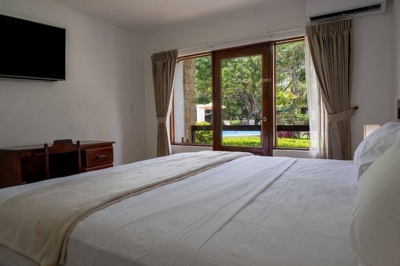 Hotel Fuego Del Sol
