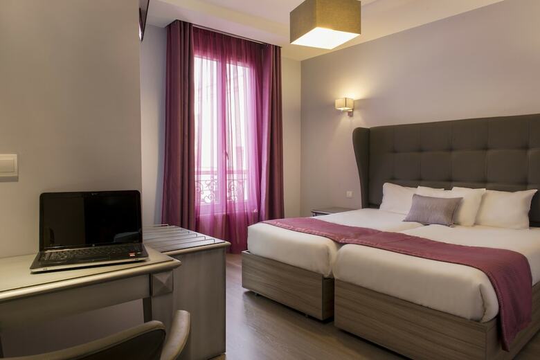 Hotel Mirific