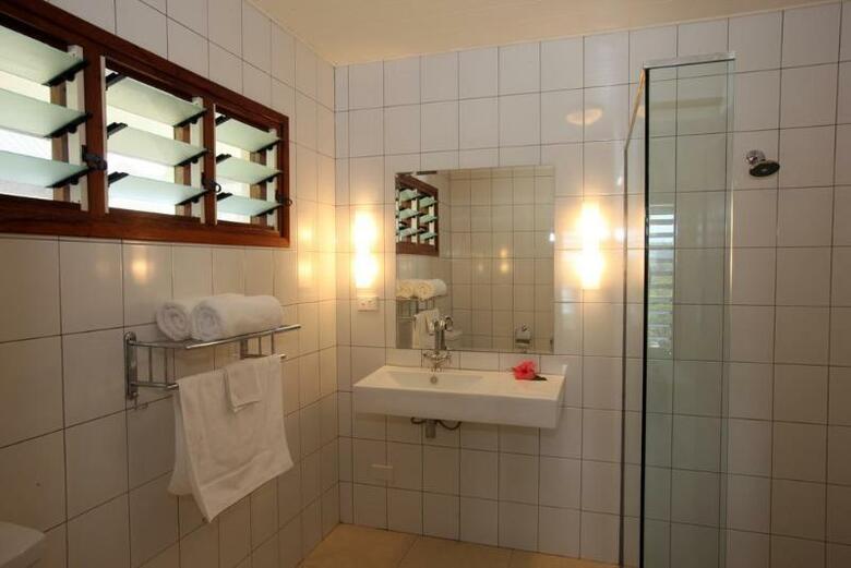 Hotel Mangoes Resort